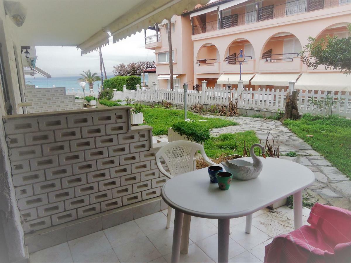 Hippocampus Beach House Polychrono Exterior foto